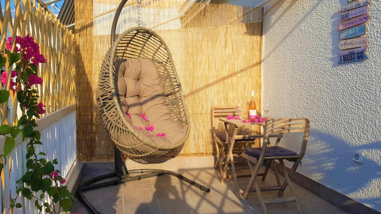 아테네 Wow Penthouse Boutique In The Heart Of Historical Center 아파트 외부 사진