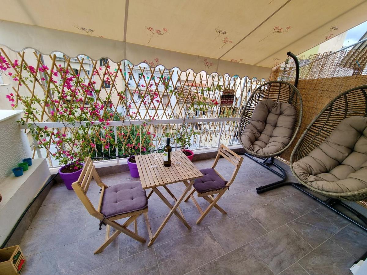 아테네 Wow Penthouse Boutique In The Heart Of Historical Center 아파트 외부 사진