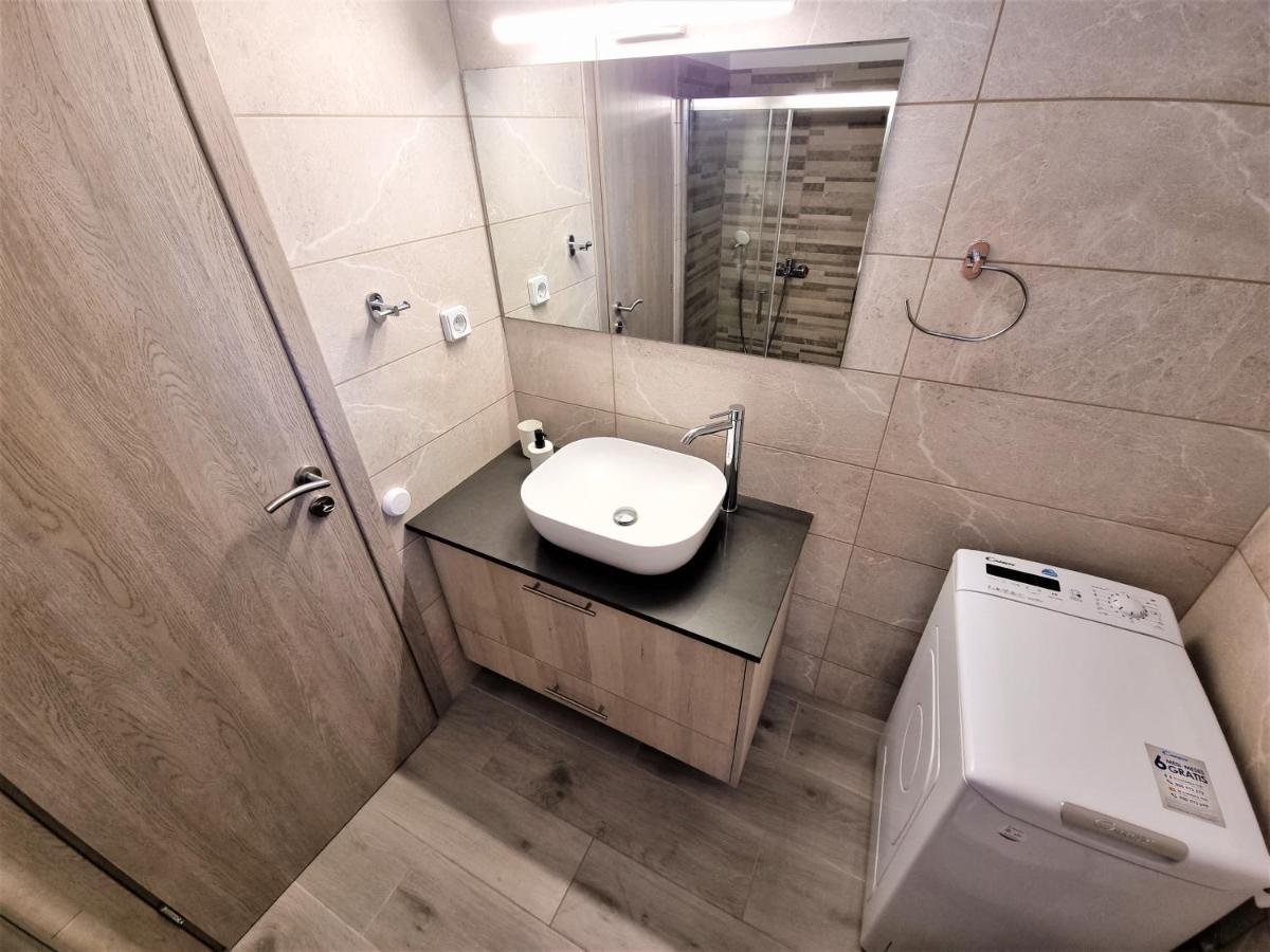 아테네 Wow Penthouse Boutique In The Heart Of Historical Center 아파트 외부 사진
